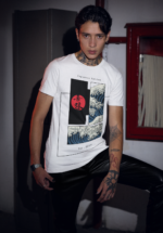 Japanese Wave Graphic Oversized T-Shirt for Men - Image 5