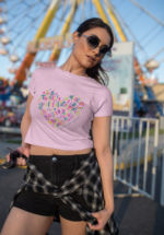 "Grateful Heart" Typographic Graphic Crop Top - Image 2